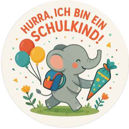 Schulkind-Motiv Elefant mit Schultüten und Text: „Hurra, ich bin ein Schulkind“
